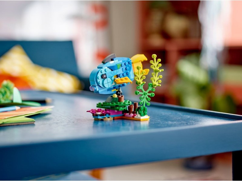 LEGO CREATOR 31136 EXOTIC PARROT
