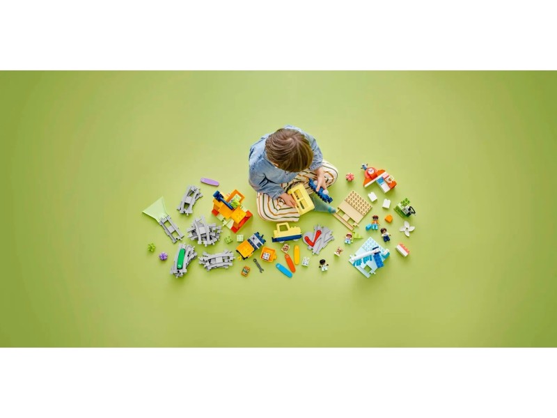 LEGO DUPLO 10428 Big Interactive Community Train