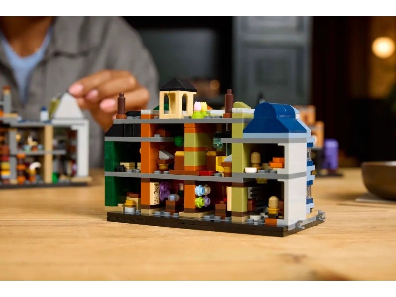 LEGO HARRY POTTER 76444 Diagon Alley Wizarding Shops