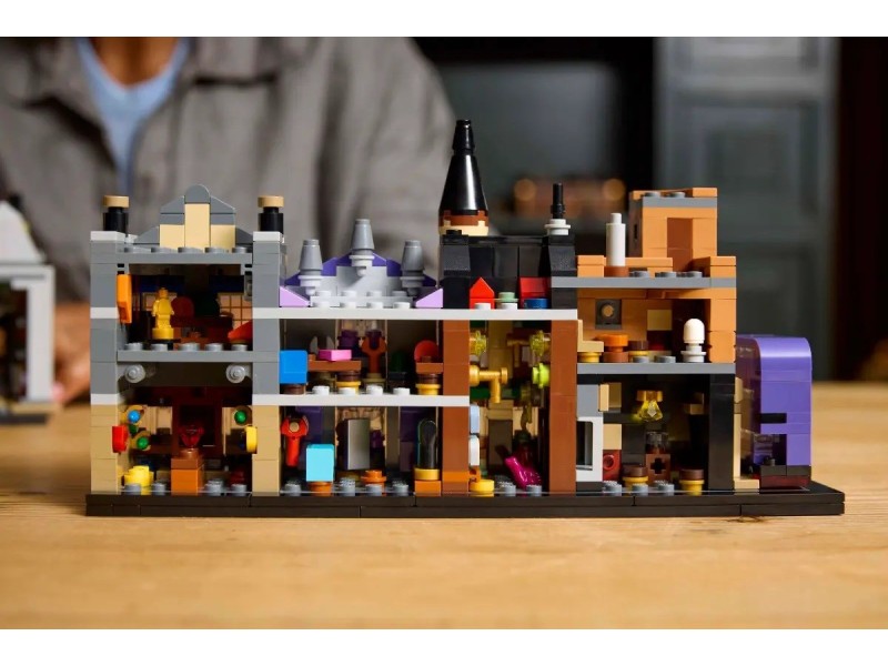 LEGO HARRY POTTER 76444 Diagon Alley Wizarding Shops