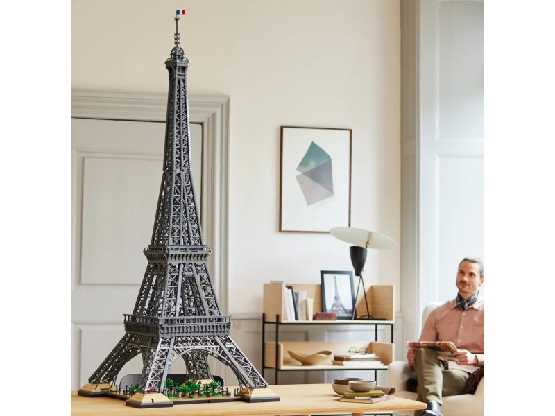 LEGO ICONS 10307 Eiffel Tower