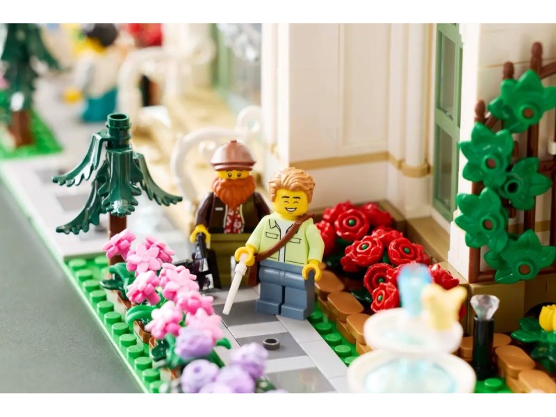LEGO IDEAS 21353 Botanical Garden
