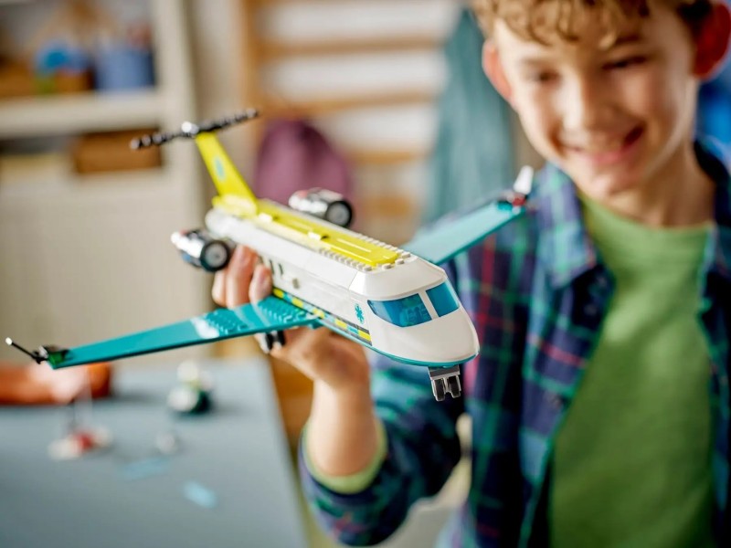 LEGO CITY 60465 Emergency Air Ambulance Airplane