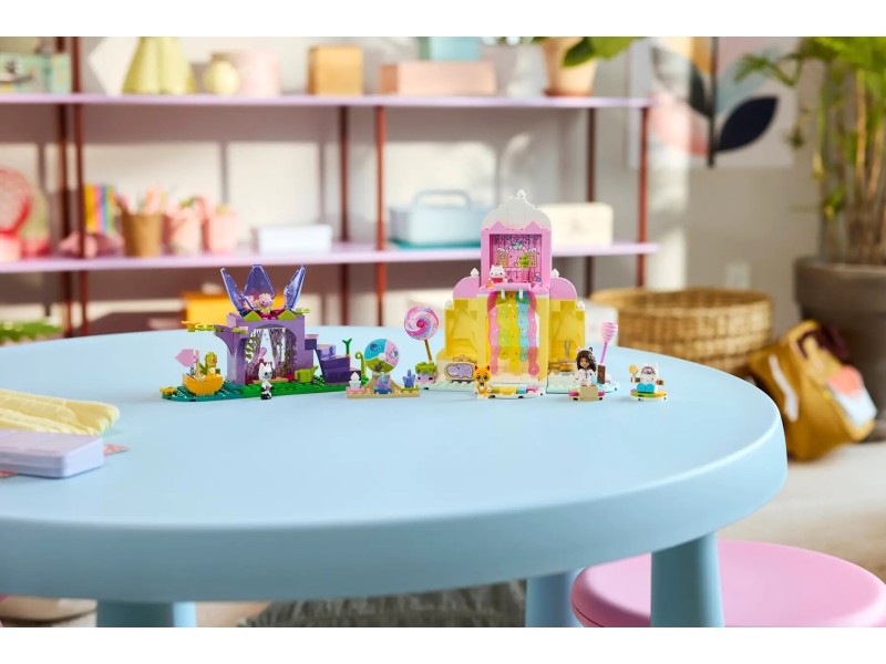 LEGO GABBY’S DOLLHOUSE 11205 Sweet Treat Mountain and Kitty Garden
