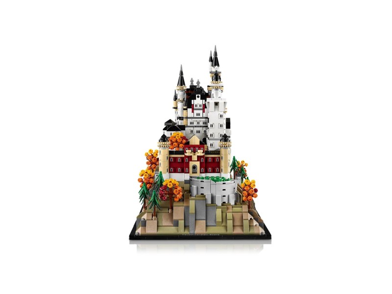 LEGO ARCHITECTURE 21063 Neuschwanstein Castle