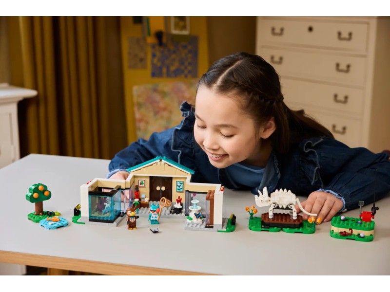 LEGO ANIMAL CROSSING 77056 Blathers's Museum Collection