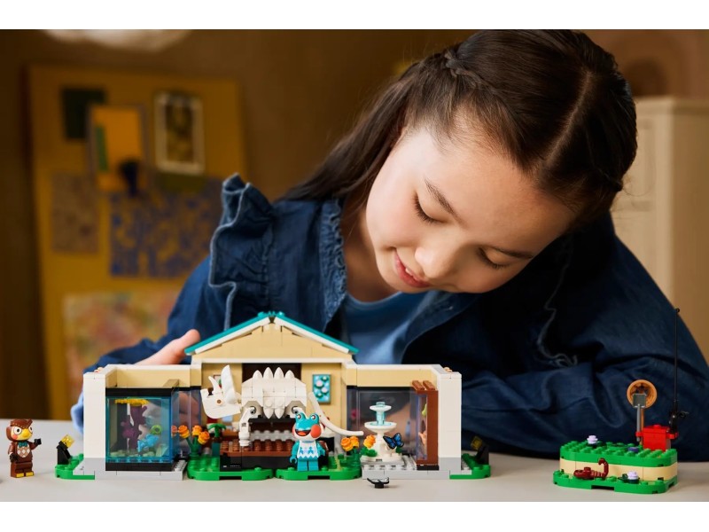 LEGO ANIMAL CROSSING 77056 Blathers's Museum Collection