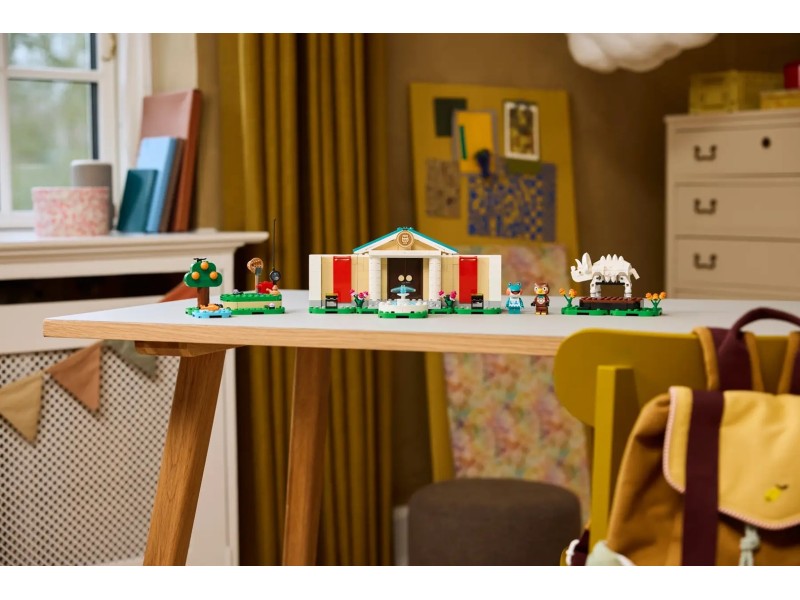 LEGO ANIMAL CROSSING 77056 Blathers's Museum Collection