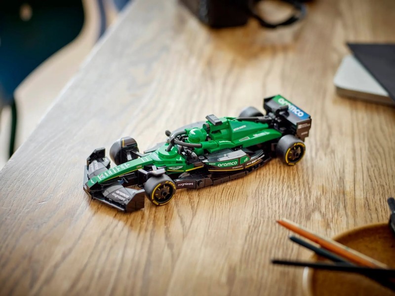 LEGO SPEED CHAMPIONS 77245 Aston Martin Aramco F1 AMR24