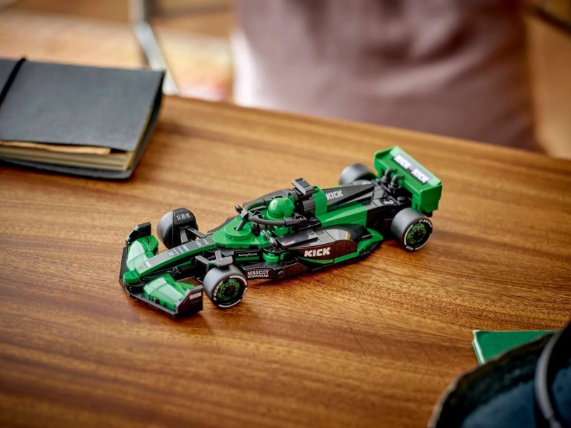 LEGO SPEED CHAMPIONS 77247 KICK Sauber F1 Team C44