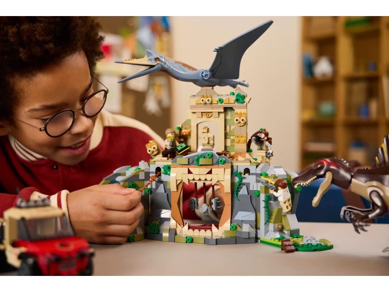 LEGO JURASSIC WORLD 76976 Spinosaurus & Quetzalcoatlus Air Mission