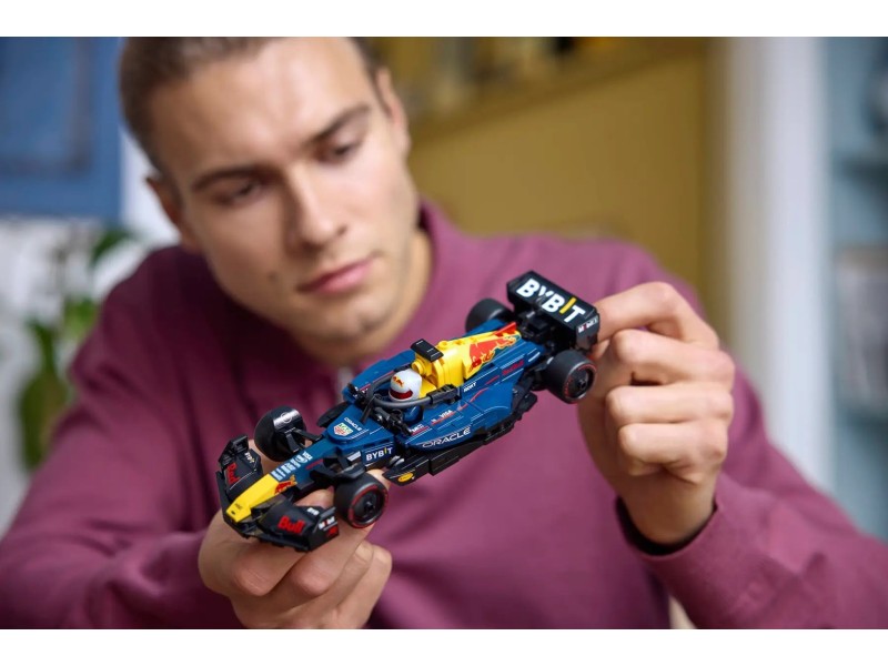 LEGO SPEED CHAMPIONS 77243 Oracle Red Bull Racing RB20 F1 Race Car