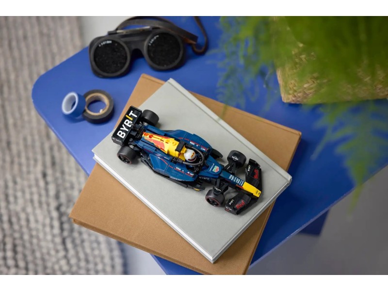 LEGO SPEED CHAMPIONS 77243 Oracle Red Bull Racing RB20 F1 Race Car