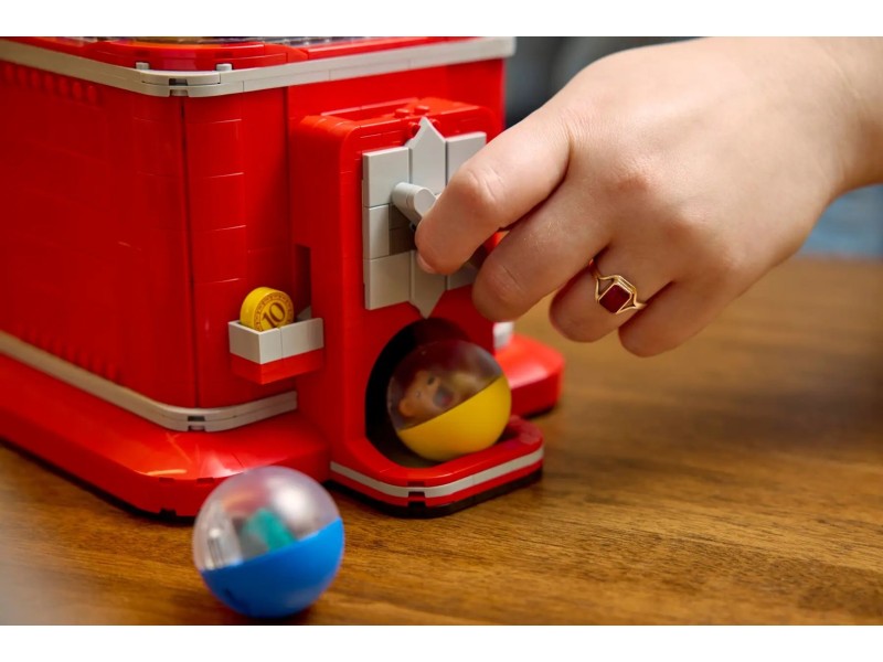 LEGO IDEAS 21358 Minifigure Vending Machine