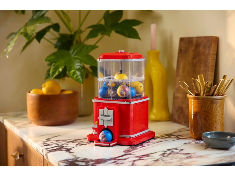 LEGO IDEAS 21358 Minifigure Vending Machine