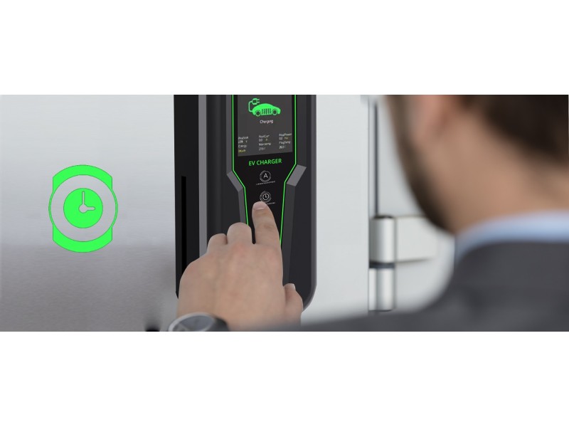 Qoltec Mobile charger for electric cars EV with 2-in-1 adjustment Type 2 7kW CEE 32A/5 PIN 230V LCD Portable Wallbox 5m