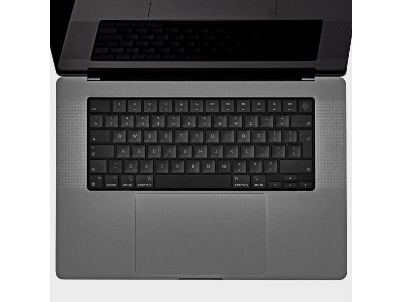 Apple MacBook Pro 16-inch : M4 Max chip with 14‑core CPU and 32‑core GPU, 36GB, 1TB SSD - Space Black