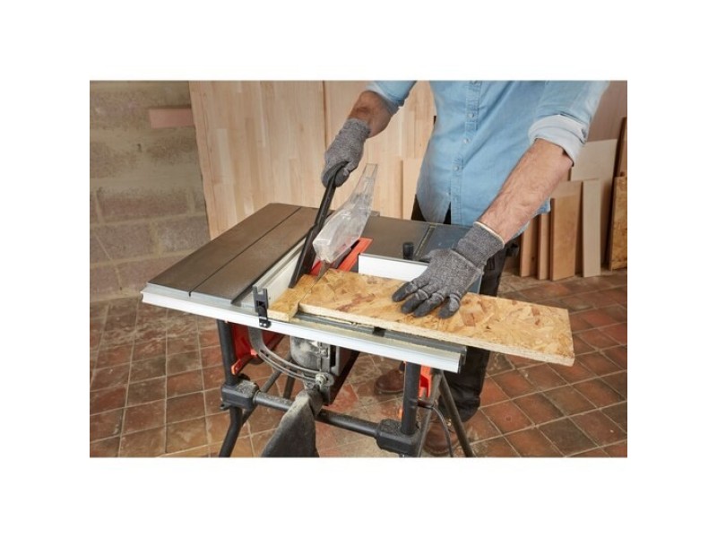 Black & Decker BES720-QS table saw 4800 RPM