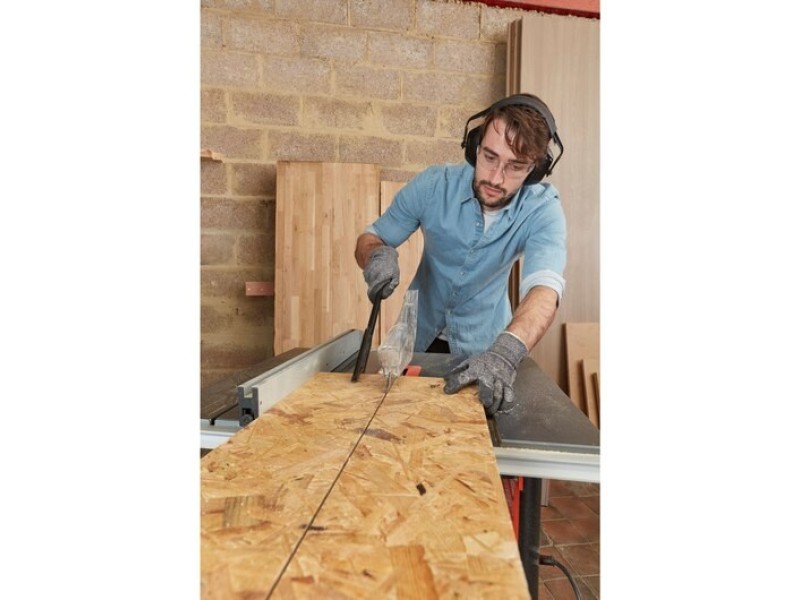 Black & Decker BES720-QS table saw 4800 RPM