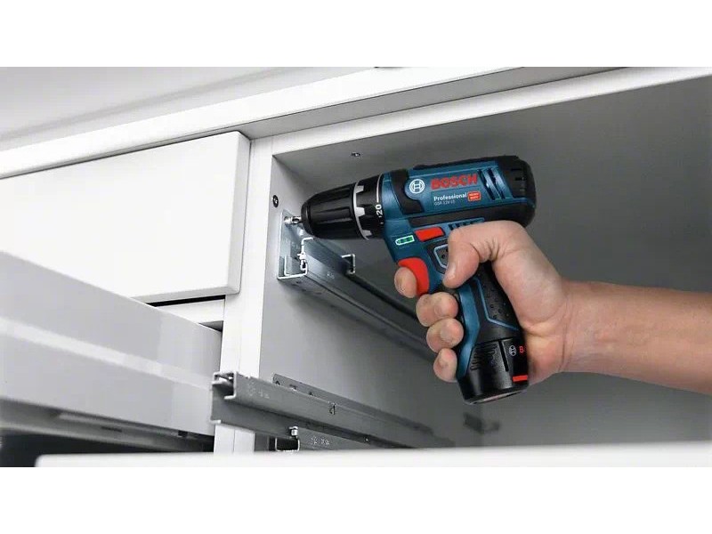 Bosch Akku-Bohrschrauber 12 V Li-Ion 1300 RPM Black, Blue, Red