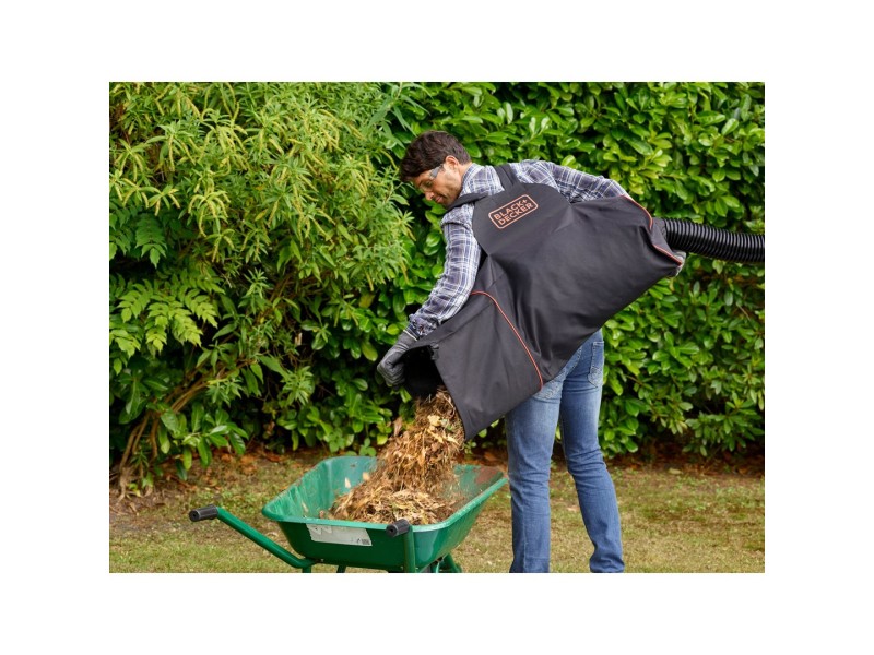 Black & Decker BEBLV301-QS leaf blower 3000 W