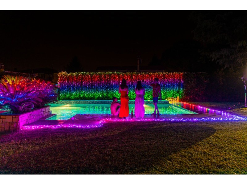 TWINKLY Strings 100 (TWS100STP-BEU) Smart Christmas tree lights 100 LED RGB 8 m
