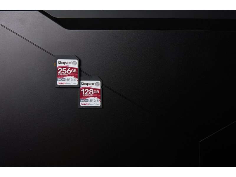 Kingston Technology 256GB Canvas React Plus SDXC UHS-II 300R/260W U3 V90 for Full HD/4K/8K