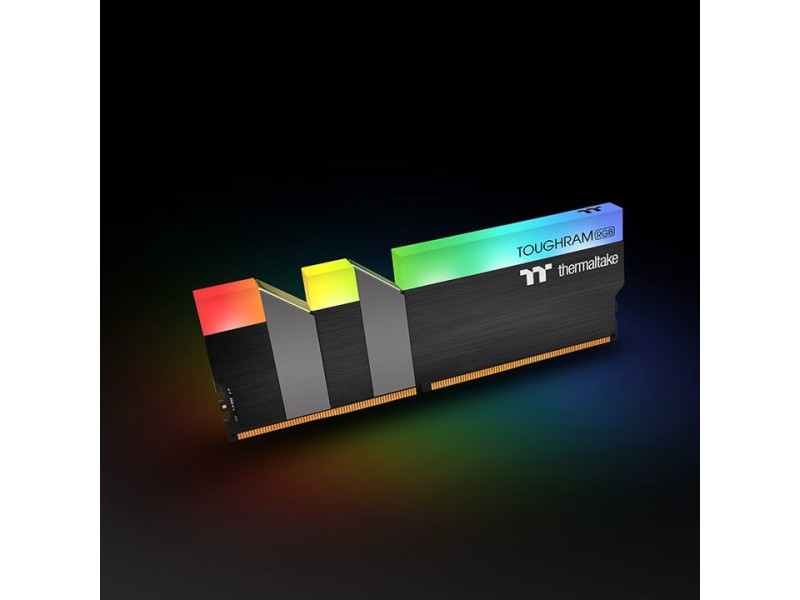 Thermaltake R009D408GX2-4400C19A memory module 16 GB 2 x 8 GB DDR4 4400 MHz